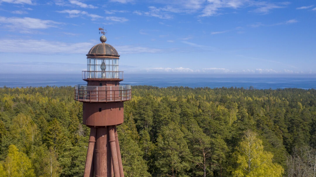 Visit Saaremaa - Ruhnu tuletorn - arhitektuurifoto